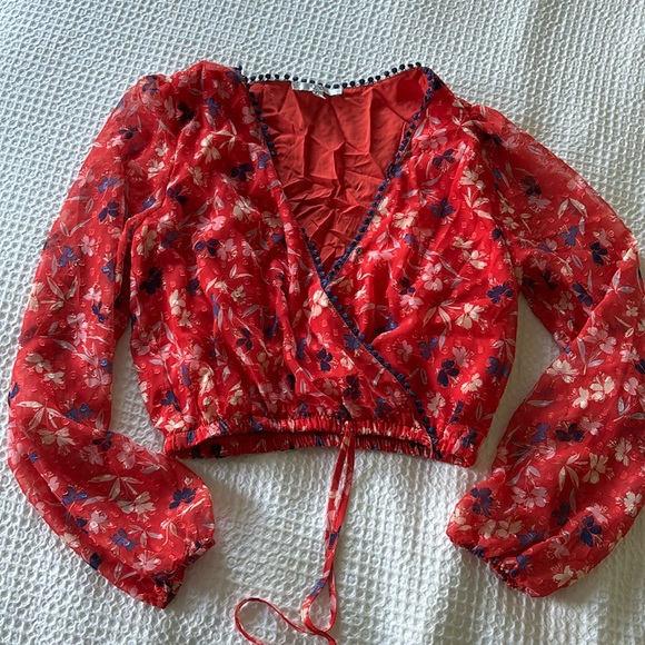 Deep V blouse - Picture 1 of 4